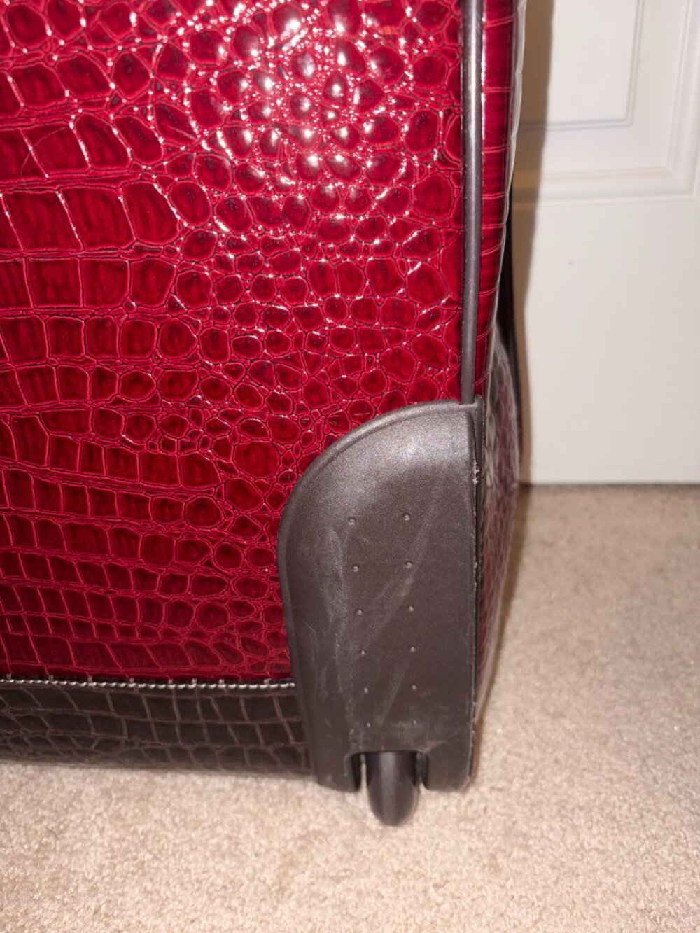 Samantha Brown Bow Rolling Suitcase - Picture 10 of 10